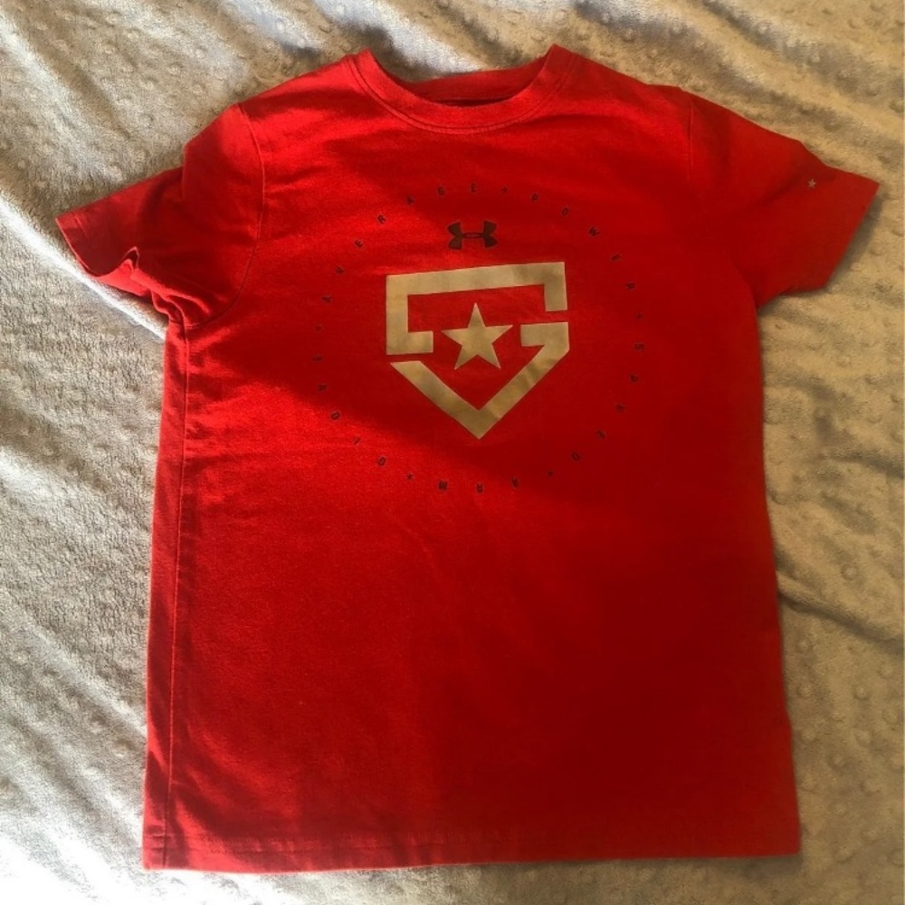 Boys under armour shirt sleeve t-shirt